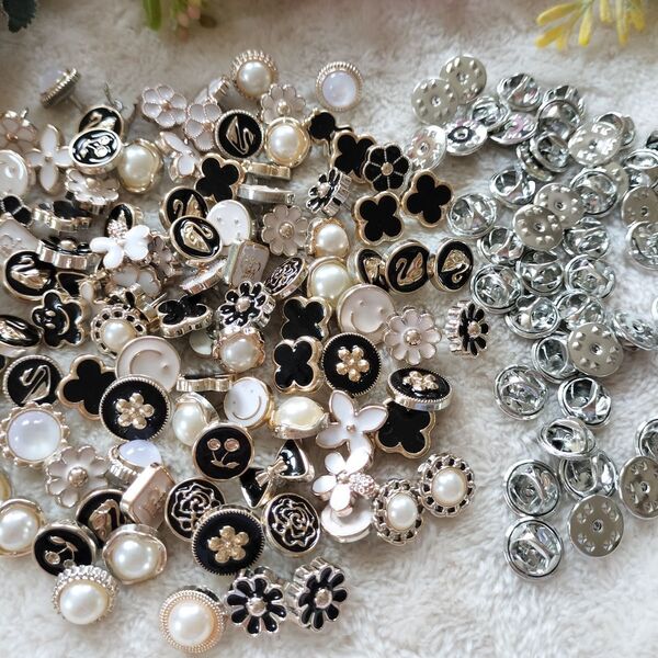 ボダン アクリルカボション デコパーツ プラパーツ ハンドメイド 石付き お花 パーツ アクセサリーパーツ アンティークボタン