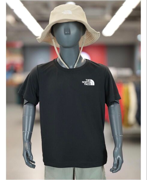 【新品タグ付き】海外限定ノースフェイス 機能性Tシャツ160