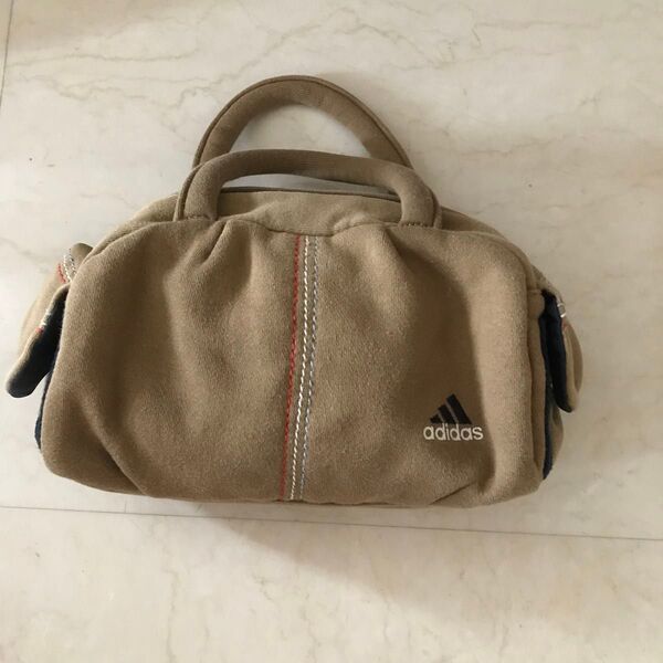 adidas ミニバック