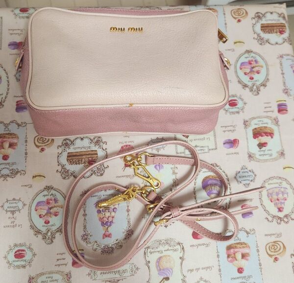 MIUMIU ミュウミュウ ピンク レザー バイカラー ショルダーバッグ