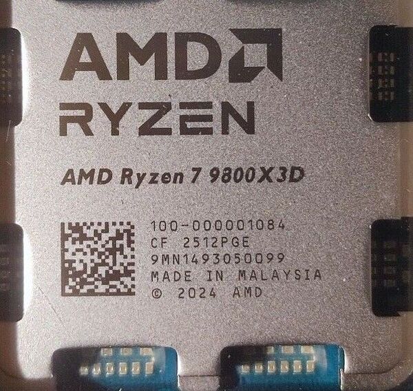 新品 AMD Ryzen 7 9800X3D バルク品