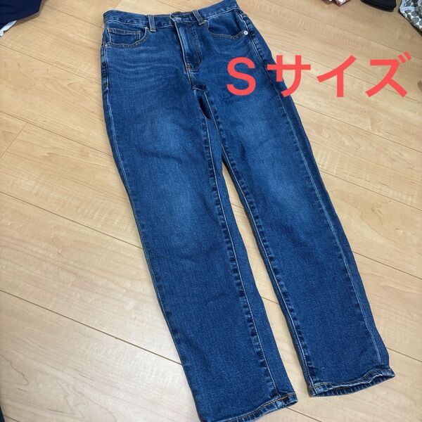 GU スリムテーパードアンクルジーンズ Sサイズ 丈標準
