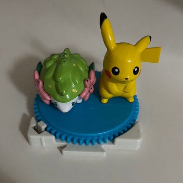 ポケモン モンコレ シェイミ ピカチュウ ポケットモンスター
