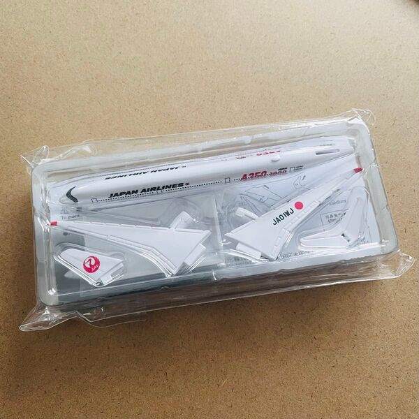 【新品未開封】JAL 非売品 プラモデル 日本航空 おもちゃ 模型 飛行機