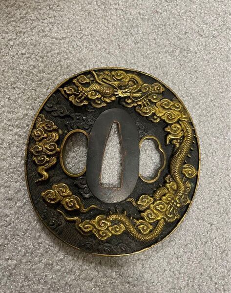 鍔 雲竜図 刀鍔 銅地 武具 刀装具 日本刀 細工鍔 一柳友善? 赤銅七々子地雲龍図 高彫