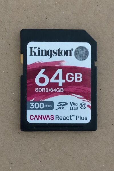 キングストン SDXCカード 64GB 最大300MB/s UHS-II V90 4K 8K Canvas React Plus