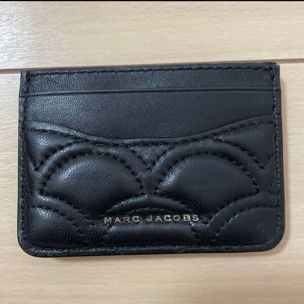 MARC JACOBS ブラックレザー パスケース カードケース 名刺入れ