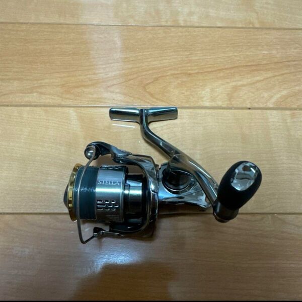 18ステラ c2500sxg シマノ SHIMANO