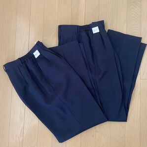 【未使用品】レディース スラックス 紺 サイズSS 2本セット