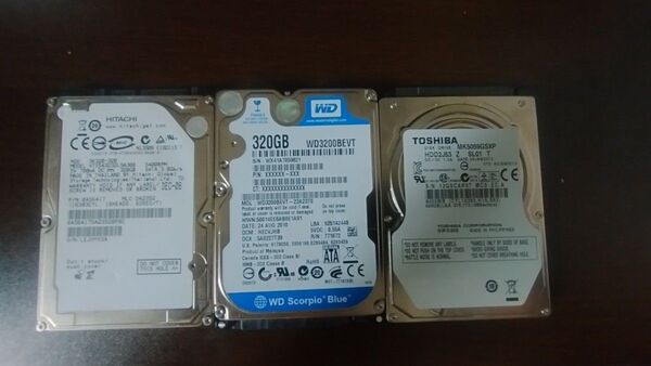 ハードディスク HDD 3点セット HITACHI 320GB/Western Digita320GB/ TOSHIBA500GB