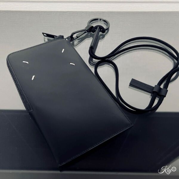 【未使用品】Maison Margiela メゾンマルジェラ フォンホルダー ネックポーチ