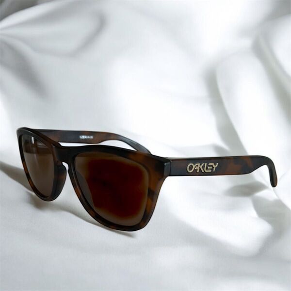 オークリー Oakley Frogskins サングラス