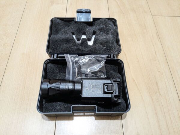 箱付 フル刻印 X300V タイプ フラッシュ ライト / X300 ウェポン シュアファイア X300UH B SUREFIRE