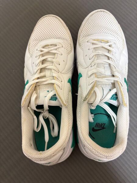NIKE ナイキ AIR MAX エクシー スニーカー ホワイト