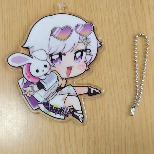 いれいす アクリルキーホルダー 初兎 夏大将