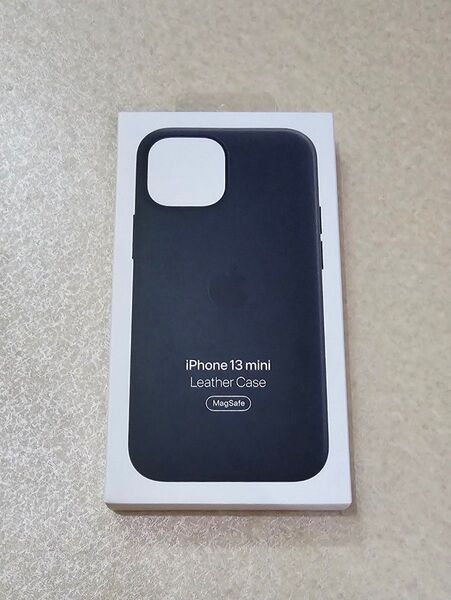 【純正】新品 iPhone 13 mini レザーケース ミッドナイト
