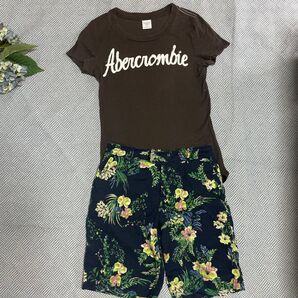 Abercrombie & Fitch Tシャツ&ショートパンツセット ハワイ購入
