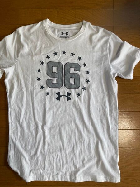 アンダーアーマー Tシャツ 96 星 ホワイト APE BATHING