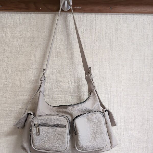 ショルダーバッグ レザー 2WAYバッグ ベージュ