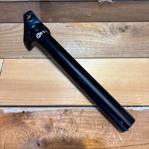 Odyssey Tripod シートポスト BMX 25.4mm