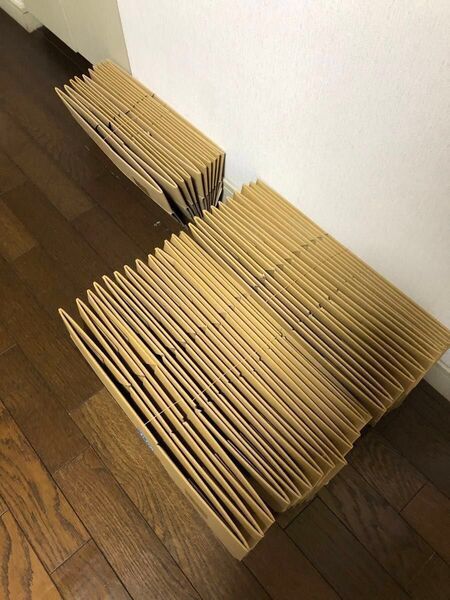 中古 ワンタッチ式 段ボール 33枚 2種類 まとめ売り 引っ越し