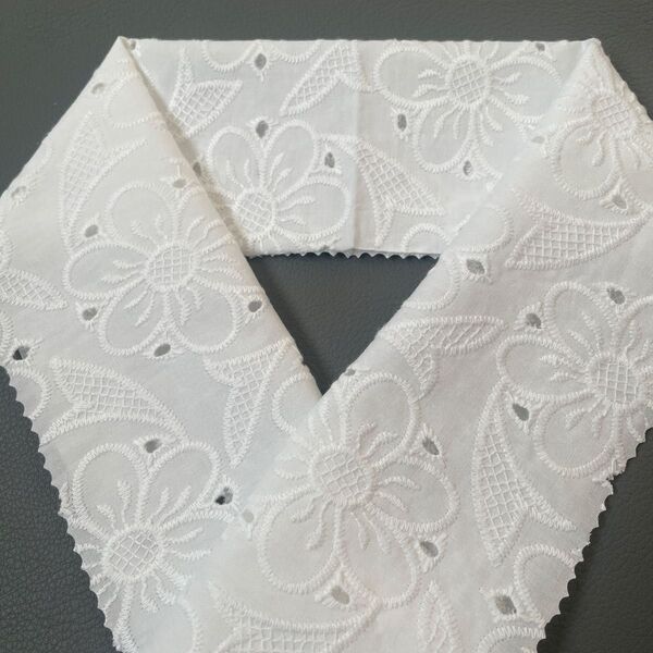半襟 ホワイト コットン刺繍レース 半衿 ハンドメイド 生地