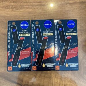 ニベア リッチケア&カラーリップ 色持続タイプ ノーブルレッド 3本