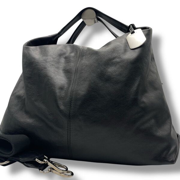 【美品】大容量 FURLA フルラ 2way トート ショルダーバッグ レザー 本革 斜め掛け 肩掛け A4収納可 ブラック黒