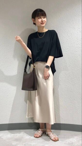 ユニクロUNIQLO コットンリラックスT/5分袖 XL ブラック