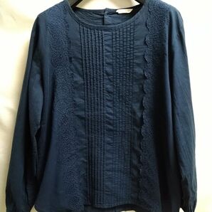 マシュカシュ バックボタンブラウス ネイビー