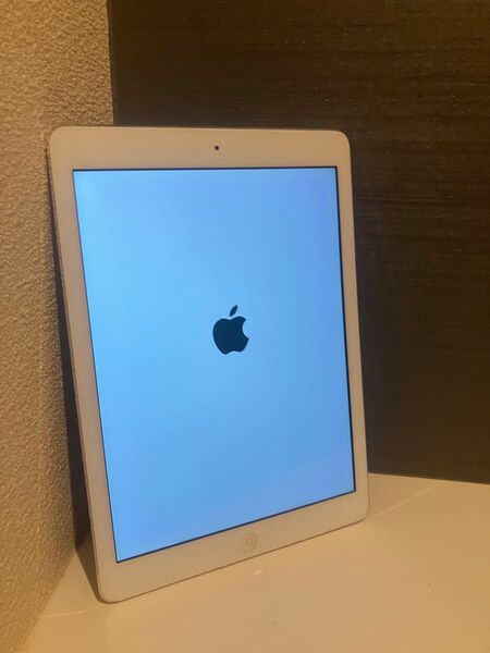 iPad Air 16GB wi-fiシルバー