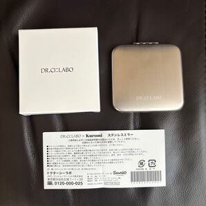 ミラー 鏡 コンパクト DR.CI:LABO×Kuromコラボ品 ステンレスミラー ノベルティ 未使用 非売品 上下2枚鏡