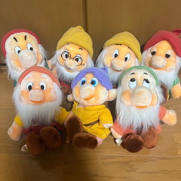 七人の小人 ぬいぐるみ 白雪姫 ディズニー