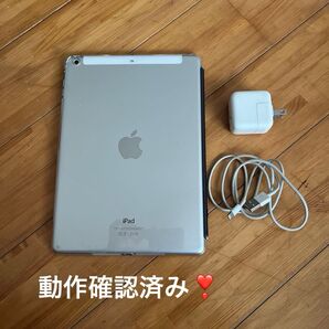 Apple iPad Air128GB Wi-Fiモデル 充電器、ケーブル付