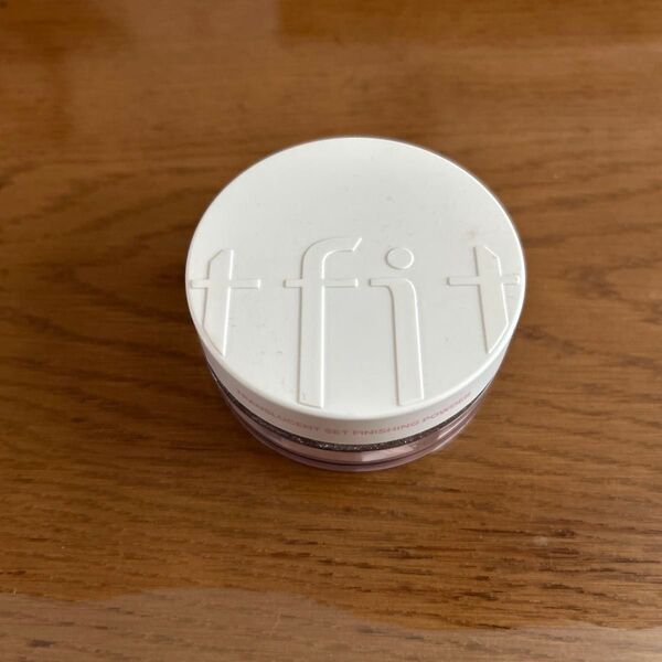 tfit TRANSLUCENT SET FINISHING POWDER 05 ベビーピンク