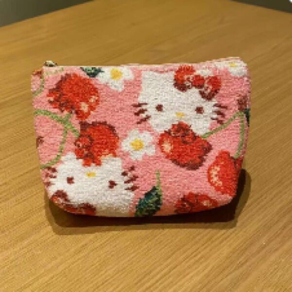 ハローキティ 刺繍 ポーチ キティちゃん 小物入れ マルチポーチ ミニポーチ