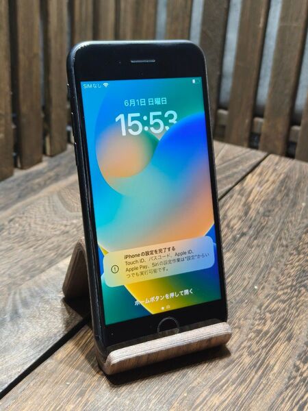 美品 iPhone 8 64GB SIMロック解除済み スマホ