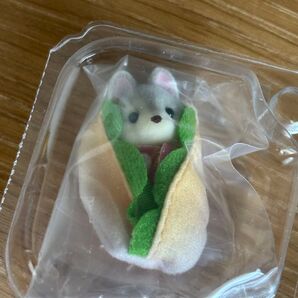シルバニアファミリー キラキラくじ デリシャスパレード 赤ちゃん デリシャスパレードシリーズ ハスキーの小さい赤ちゃん