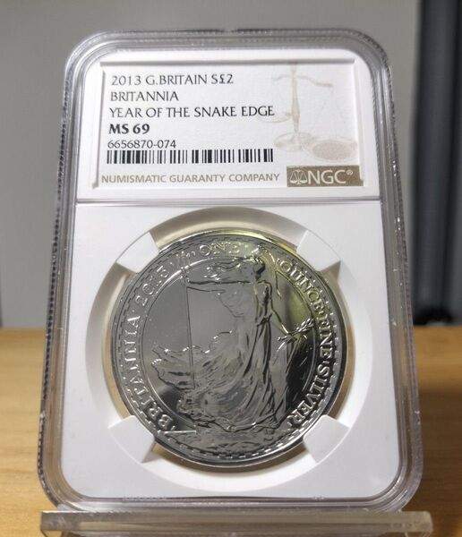 NGC 2013年ブリタニア銀貨MS69 準最高グレード 希少 イギリス 1オンス