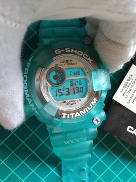 CASIO G-SHOCK 1998年二代目WCCSフロッグマンDW8201WC-7T電池式 薄いブルーに染色品 未使用