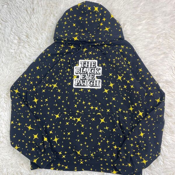 希少 美品 THE BLACK EYE PATCH 星柄 総柄 パーカー Lサイズ ブラックアイパッチ メンズ アウター ブラック