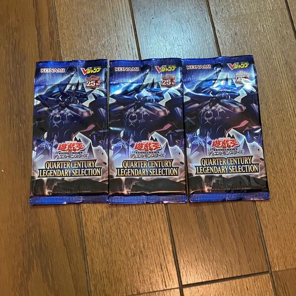 遊戯王OCG QUARTER CENTURY LEGENDARY SELECTION Vジャンプ