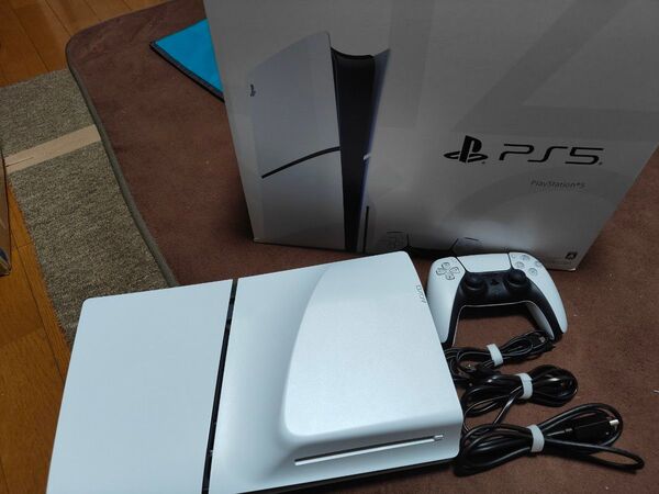 PS5 slim CFI-2000A01 本体 プレイステーション5
