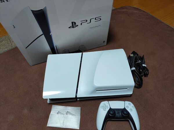 PS5 slim CFI-2000A01 本体 プレイステーション5