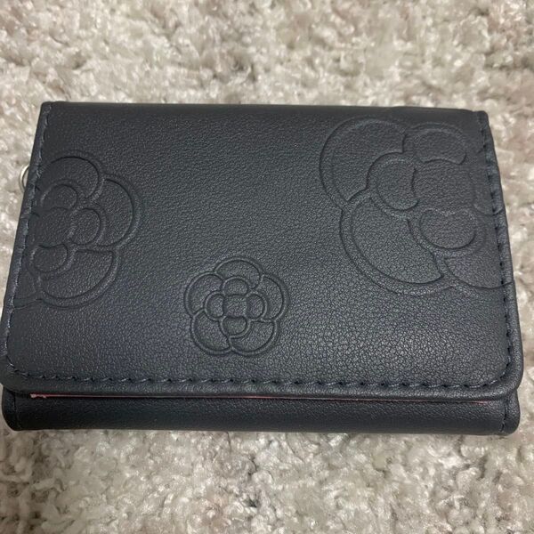 未使用 CLATHAS クレイサス 三つ折り財布