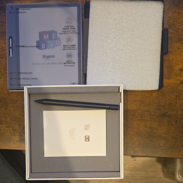 Bigme B751C ほぼ未使用品 7インチ android搭載 カラー電子書籍リーダー