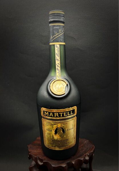 未開栓古酒MARTELL V.S.O.P MEDAILLON LIQUEUR COGNAC マーテル VSOP メダイヨン金ラベル