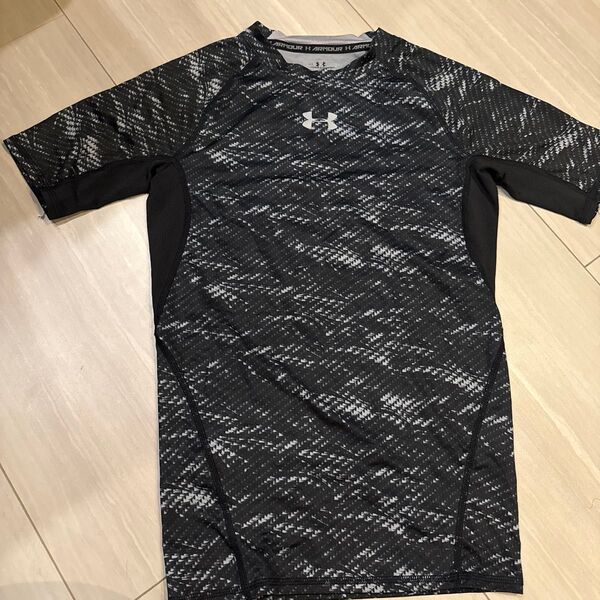 アンダーアーマー トレーニングウェア 黒 YSM UNDER ARMOUR