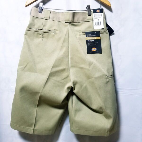 【新品】【送料無料】【30インチ】Dickies ハーフパンツ カーゴ パンツ カーキ色 匿名配送