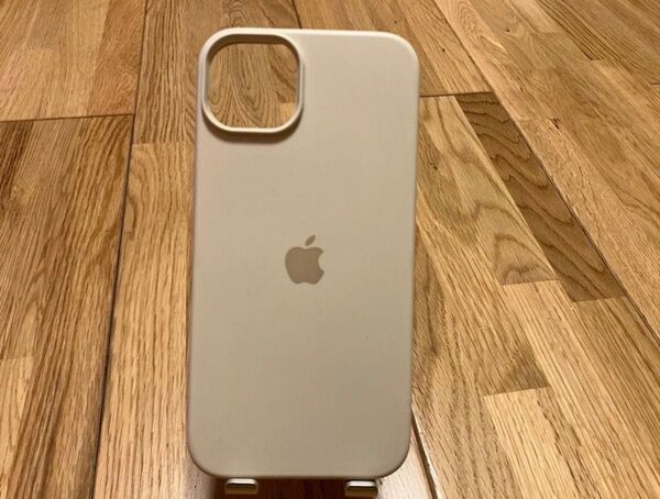 iPhone15plus ソフトケース 非純正品 美品 即発送可